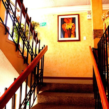 La Carolina Inn Кито Екстериор снимка