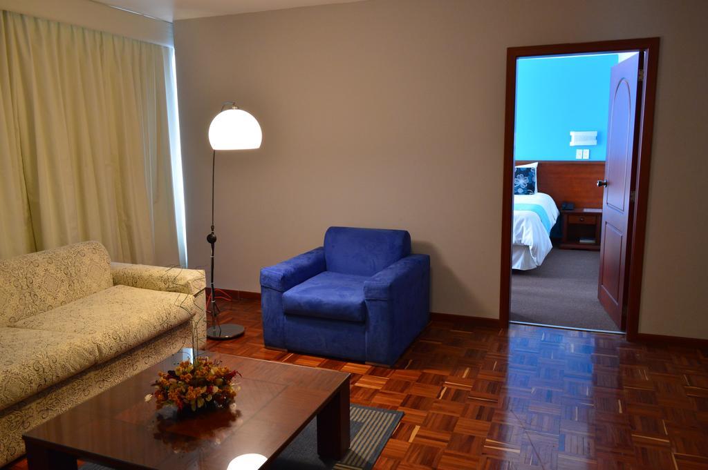 La Carolina Inn Кито Екстериор снимка